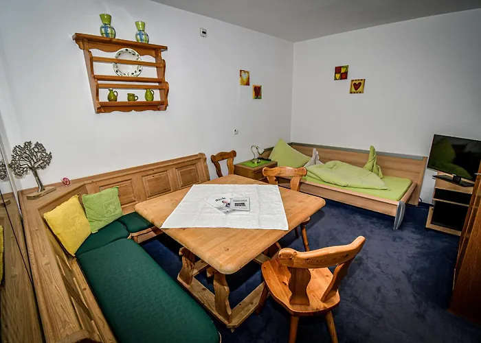 Schachner Nocleg ze śniadaniem Schladming